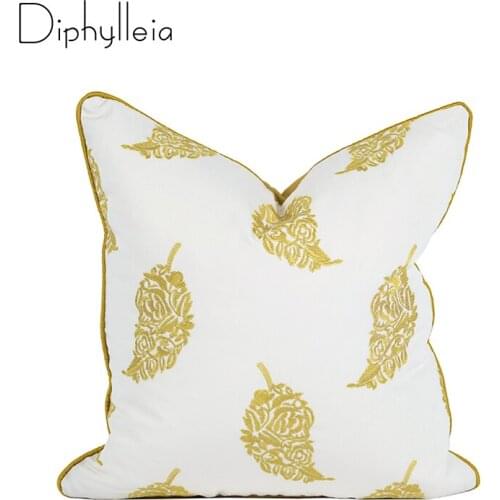 Diphylleia Golden Leaves Embroidered White Cushion Cover Simple Modern Style Luxurious Pillow Covers For Bedroom Living room