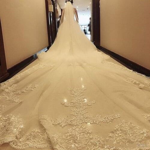 White ivory 5m One Layer Wedding Veil With Comb Lace Edge Bridal Veils Appliqued Cathedral Wedding Accessorie