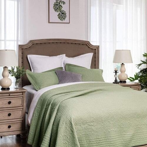 All-Season Cotton Collection Laura 3 Pieces Reversible Allover Embroidery Bedding Quilt sets and Pillow Shams Set Bedspread