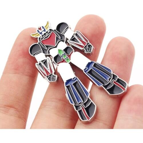 Dongmanli UFO Robot Grendizer Brooches Anime Zinc Alloy Metal Enamel Pins for Women Men Lapel Pin backpack bags badge Jewelry