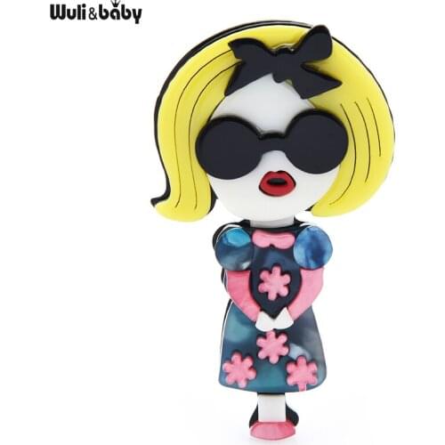 Wuli&baby 2021 Acrylic Wear Flower Dress Lady Brooches For Women Designer Beauty Girl Party Casual Brooch Pins Gifts