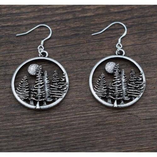 Pine tree earring with hook
