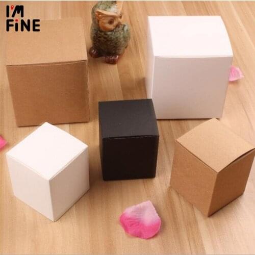50pcs kraft paper packaging box Black/White/Kraft Paper Square Candy Box Wedding Party Favor Gift Box black paeprcardboard box