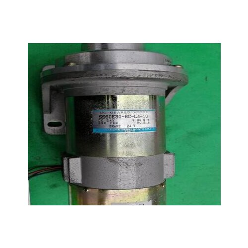 SS60E30-BC-L4-10 10 : 1 DC motor , used in good condition . 80% appearance new , good working , free shipping