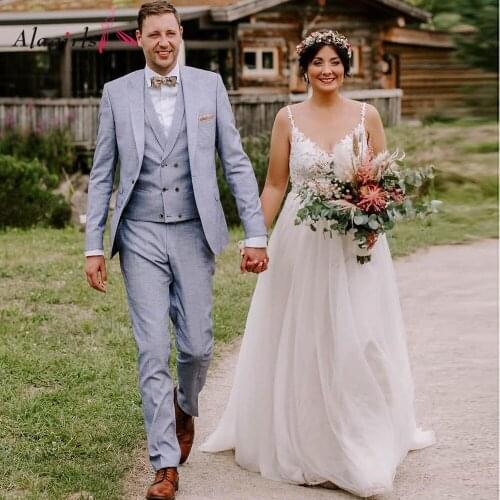 Simple V Neck Wedding Dress 2020 Plus Size Spaghetti Strap Backless Sexy Bride Dress Appliques Robe de mariee