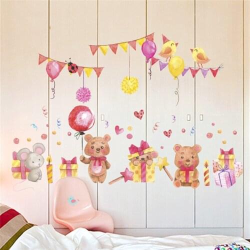 Lovely Bear With Flags Wall Stickers For Kids Room Birthday Party Decoration Cartoon Animal Mural Art Diy Pvc Home Decal