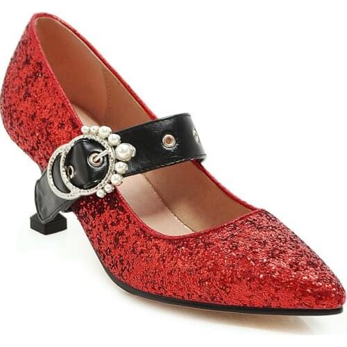 Fashion sequined shoes 2019 spring and summer new cat followed pointed 40 to 43 yards with high light mouth single shoes