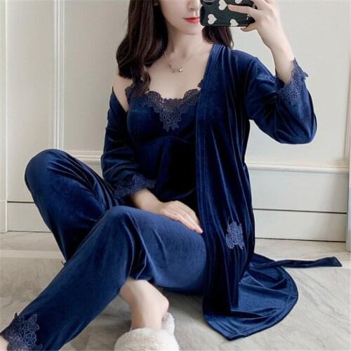 Pajamas womens gold velvet autumn/winter suit sling nightdress sexy nightgown four-piece suit with chest pad home service