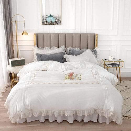 Pure White Super Soft Velvet Winter Warm Princess Wedding Bedding Set Luxury Double Duvet Cover Bedspread Bed Skirt Pillowcase
