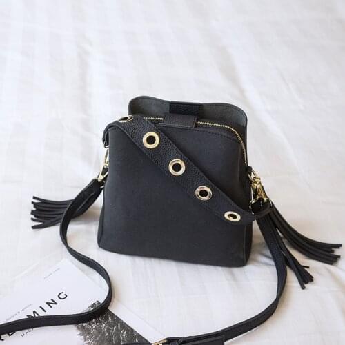 Fashion Scrub Women Bucket Bag Vintage Tassel Messenger Bag High Quality Retro Shoulder Bag Simple Crossbody Bag Tote