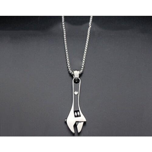 2018 Fashion Mens Stainless Steel Wrench Spanner Pendants Necklace for Men Jewelry Silver Color Link Chain Punk Gifts