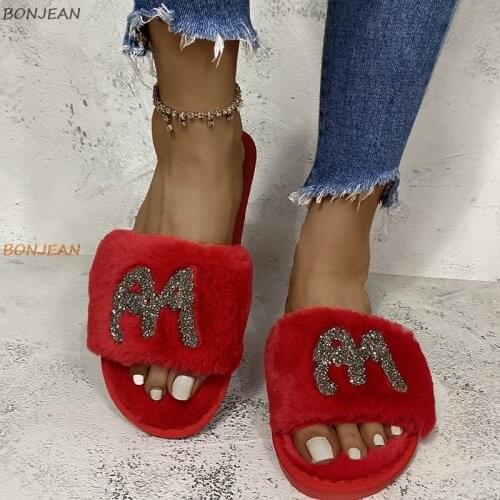 2021 Winter New Womens Slippers Fashion Crystal Solid Ladies Woolen Slippers Ware Comfortable Pee Toe Plush Womens Slippers