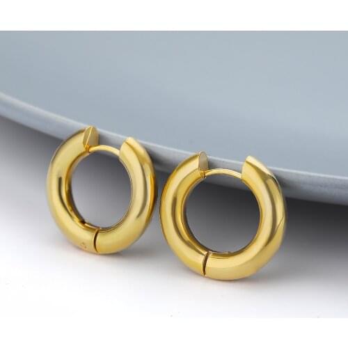 Small Piercing Earrings for Women Stainless Steele Round Shape Stud Earrings for Woman Fashion Ear Cuff Round Clip On Earrings