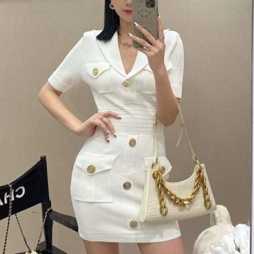 French gentle wind metal buckle V-neck waist knit dress female 21 spring and summer short-sleeved fashionable ice silk hip skirt