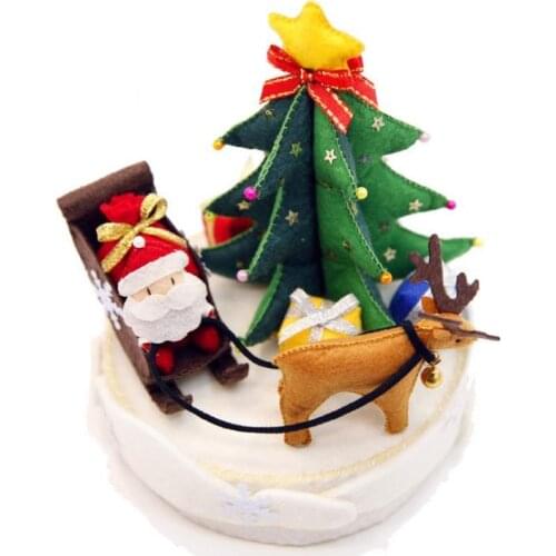 Felt Diy Craft Delicate Cake Wool Felt with Music Box Christmas Decoration Fabric Cake Gift Handmade Non-woven Felting Kit