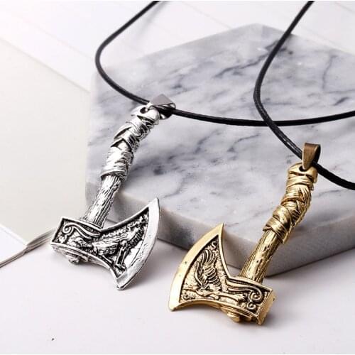 New Viking vintage chain necklace for man Celtic wolf crow double-sided axe pendant necklace man chain Jewelry on the neck