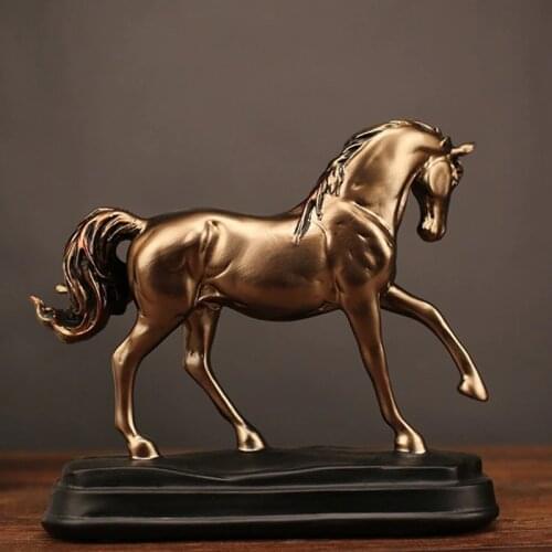 Vintage Resin Gold Horse Statues Figurines Ornaments Horse Sculpture Crafts Home Office Decoration Accessories Wedding Gifts