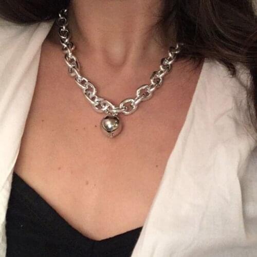 Vintage Punk Thick Chain Metal Ball Pendant Choker Necklace for Women Ladies Hiphop Geometric Clavicle Necklace Jewelry YN1552