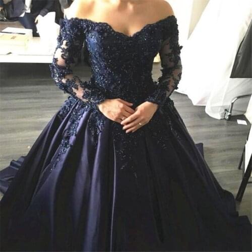2020 Navy Blue Lace Appliques Long Sleeves Prom Dress Ball Gowns Off Shoulder Beads Evening Dress Party Dress Formal Gowns