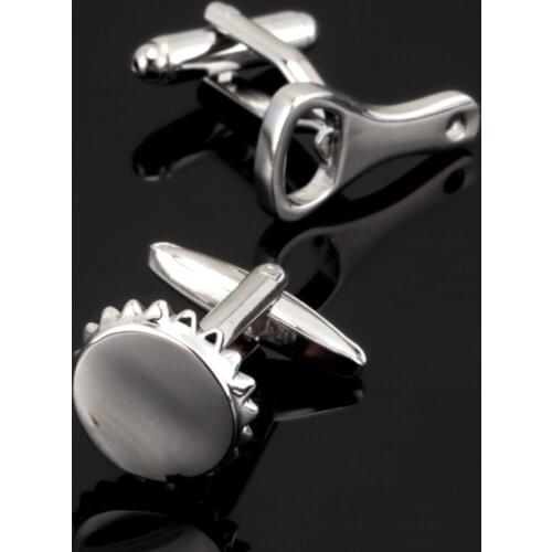 XKZM Fashion Men Gift Corkscrew Cufflinks Copper Novelty Opener Design Cufflinks Laser Metal Beer Cap Opener CuffLinks