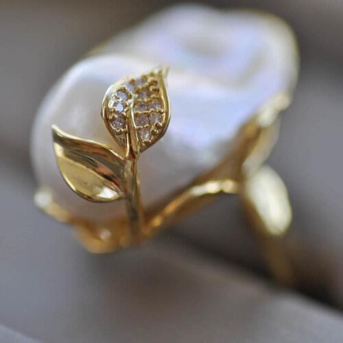 MTC·STAR Z10315 25mm White Baroque Keshi Pearl Leaf gold-plating CZ Ring