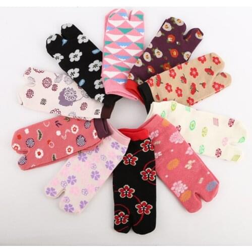 5 Pairs Two Finger Socks Cotton Comfortable Womens Two Toe Socks Pattern Jacquard Beautiful Fashion Ankle Toe Socks