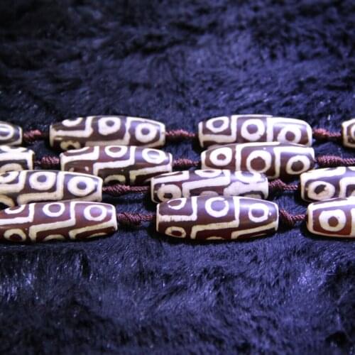 Cingesto Necklaces