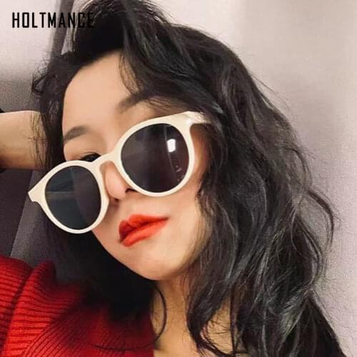 Retro Round Sunglasses Women Brand Designer Classic Vintage Small Frame Sun Glasses Ladies Black Driving Eyewear Korean Style