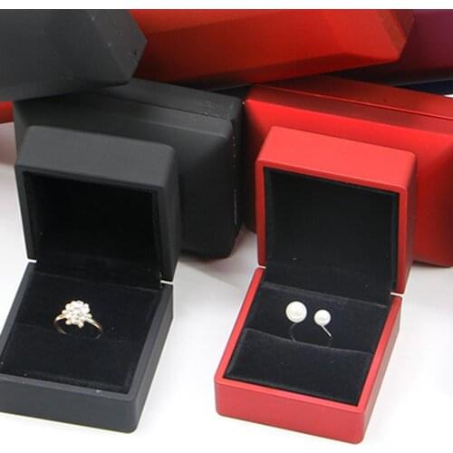 LED Light Ring Necklace Bracelet Holder Jewelry Storage Box Container Organizer Suitable for wedding engagement gift accessory