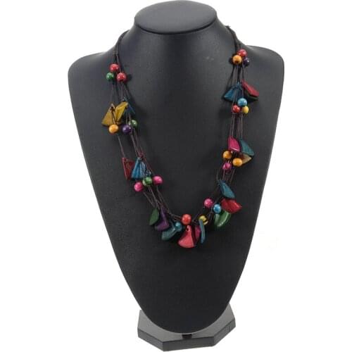 Oho Coconut Shell Pendant Necklace Handmades Beaded Sector Type Wood Necklace Ethnic Women Jewelry