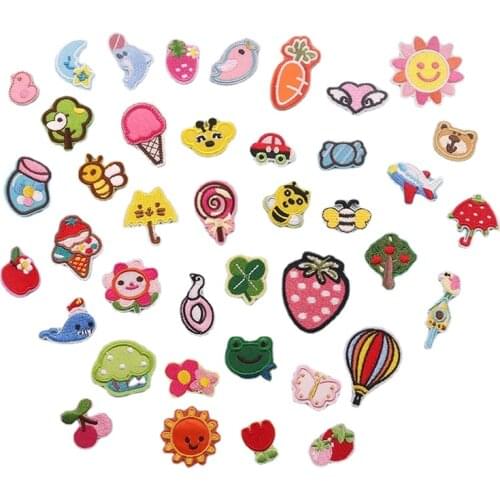 200pcs/lot Small Embroidery Patch Fruit Flower Sunflower Frog Cherry Cake Bird Clothing Decoration Iron Heat Transfer Applique