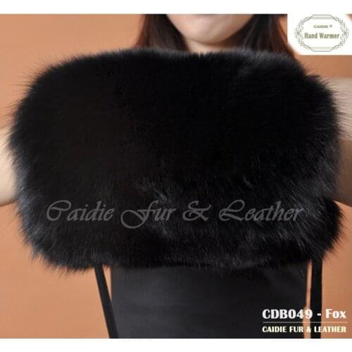 2019 Fashion Real Fur Hand Warmer Genuine Fox Fur Warmer In Winter