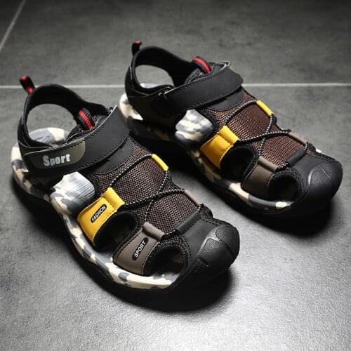 Outdoor sandals fashion men leather 2021new summer beach walking mesh shoes breathable hiking holes naturalizer closed toe shoes