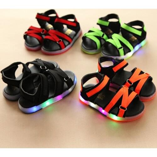 Glow In Dark Summer New Fashion Cool Summer Boys Girls Sandals High Quality LED Lighted Children Shoes Casual Baby Kids Shoes