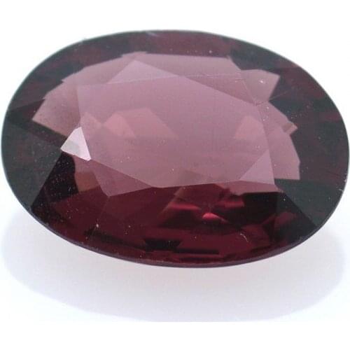 2,98 ct Rhodolite Oval Cut