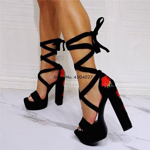 Black Strappy Red Flowers Platform Shoes Embroidered Chunky Heels Sandals Open Toe High Heel Wedding Shoes
