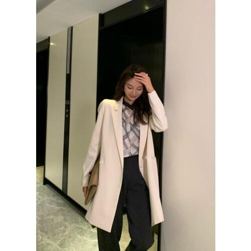 Garbociaga One Button Lapel Outline Suit