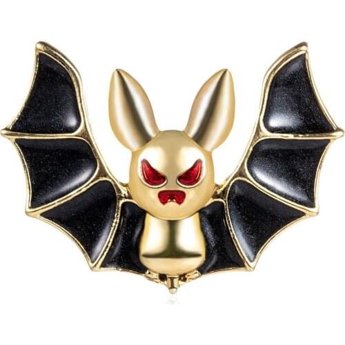 HOSENG Retro Personality Golden Bat Cartoon Brooch Collar Bag Lapel Pin Badge Jewelry Halloween Gift HS_415