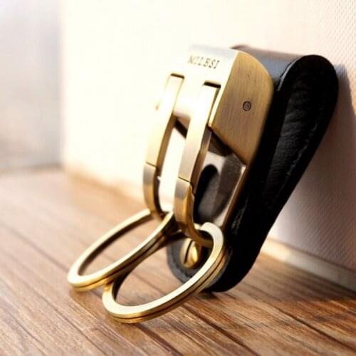 Milesi - Brand New Gift Men KeyChain Belt Clip Pull Key Chain Double Rings for Men Car Key Holder Novelty Trinket