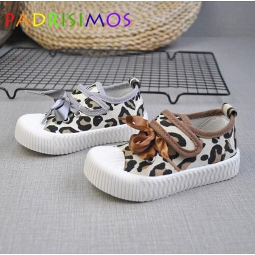 Spring 2021 Leopard Print Childrens Canvas Shoes Korean Leisure Lace-up Soft Bottom Childrens Kick-proof Shoes YNN