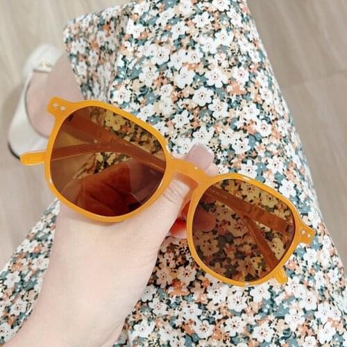 BLMUSA 2021 NEW Women Vintage Sunglasses Simple Sun Glasses For Women Milk Tea Color Eyewear Fashion Beige Decorative Glasses