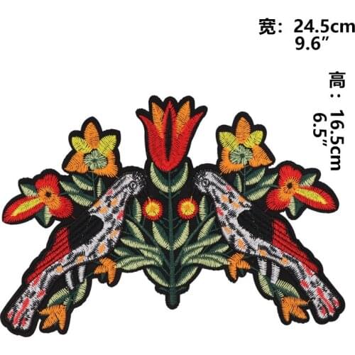 2pcs/set Ethnic Flower Blossom Sew On Iron On Patch DIY Embroidered Applique Blossom for Decoration Clothing Accessory Stickers