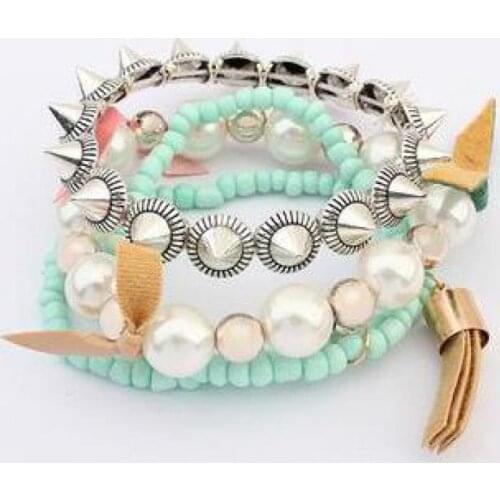 Europe And The United States Bohemian Retro Fashion Exaggerated Punk Rivet Bracelet Female Wholesale