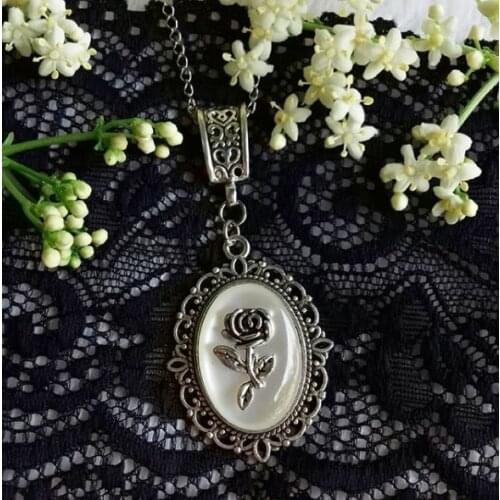 Gothic Victorian Small Rose White Cameo Necklace. Nu Goth Jewelry. Romantic Gothic Necklace,Victorian Gothic Necklace