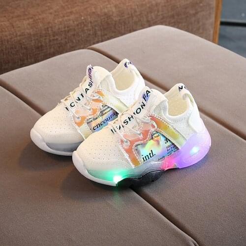 Kids Luminous Sneakers for Baby Girl Love Glowing Shoes Breathable Girls Led Light Up Shoes Children Casual Luminous Sneakers