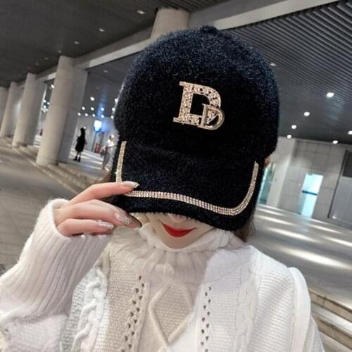 Winter baseball cap women version of Faux fur cap winter Faux seahorse hair Warm Cap For Women Rhinestone D Letter Visor Hats