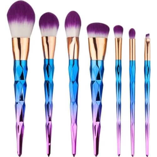 7pcs Diamond Shape Eye Shadow Lip Brushes Long Handle Makeup Brushes Set Foundation Powder Blush Face Beauty Makeup Tools Kit