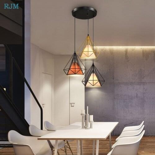 Modern Simple Creative Industrial Iron Pendant Lights Three Heads Iron Pendant Lamp for Living Room Restaurant Coffee Lightings