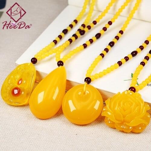 Lady Vintage Ethnic Long Beads Pendant Necklaces Womens Graceful Joker Imitation Beeswax Sweater Chain Elegant Jewelry on Neck