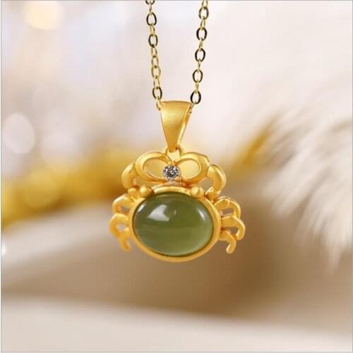 Make Money in All Directions. Gray Jade Crab Pendant Silver Plated Hetian Jade Personality Clavicle Necklace with Pendant Silver